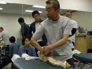 日本カイロプラクティック医学協会(JACM)主催セミナー「ガンコな便秘と、ある腰痛との関係を解き明かす!!」講師 田中喜浩先生 (鎌倉整体院グループ 代表)