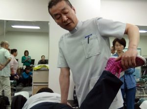 日本カイロプラクティック医学協会(JACM)主催セミナー「ガンコな便秘と、ある腰痛との関係を解き明かす!!」講師 田中喜浩先生 (鎌倉整体院グループ 代表)